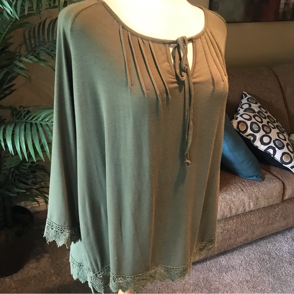 Avenue plus size rayon stretch pullover top - Picture 4 of 7